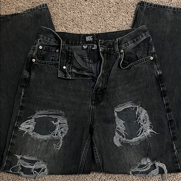 BDG Charcoal Black High Waisted Distressed Baggy Jeans Size 29 - Picture 2 of 6